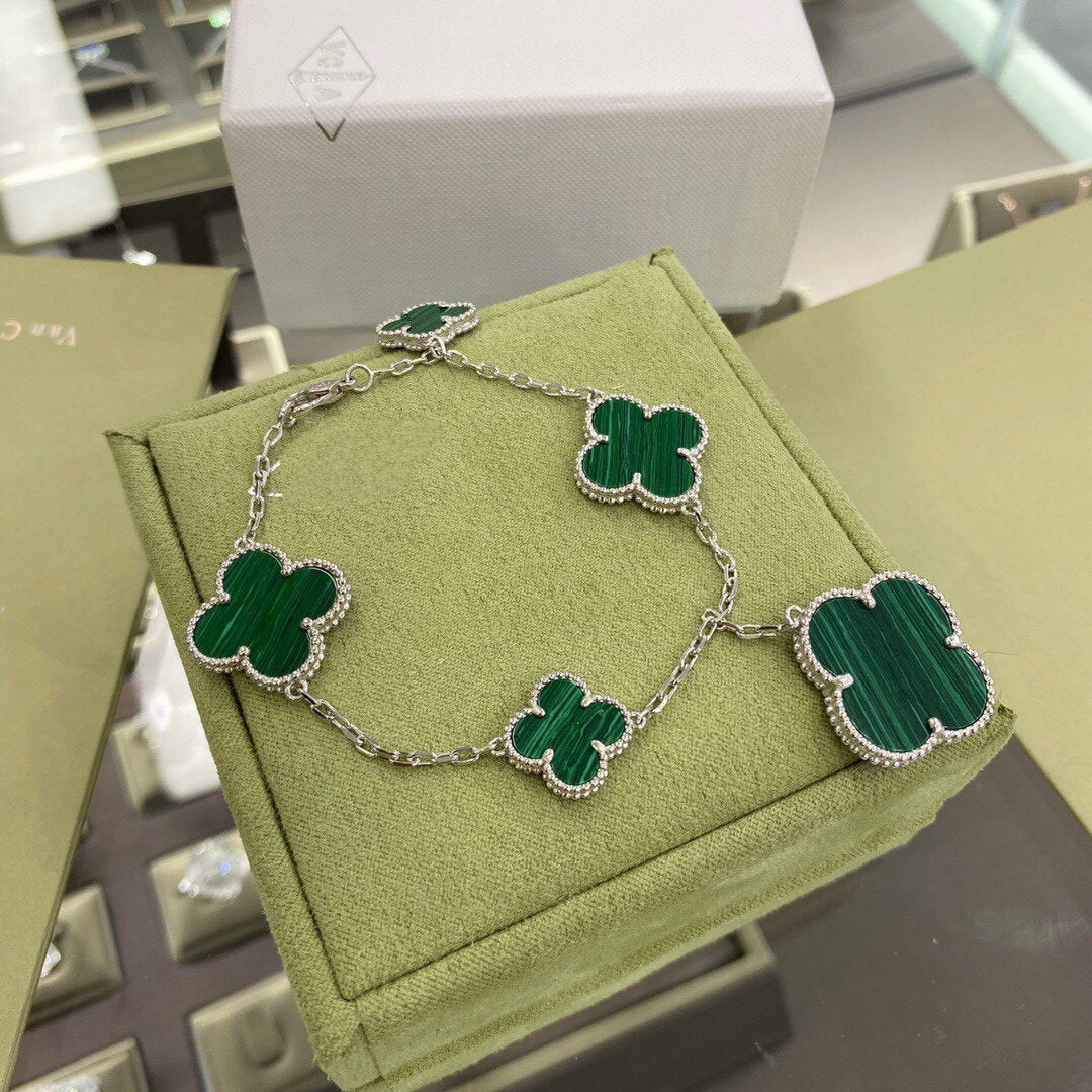 ¡®Loco¡¯CLOVER 5 MOTIFS SIVLER MALACHITE BRACELET