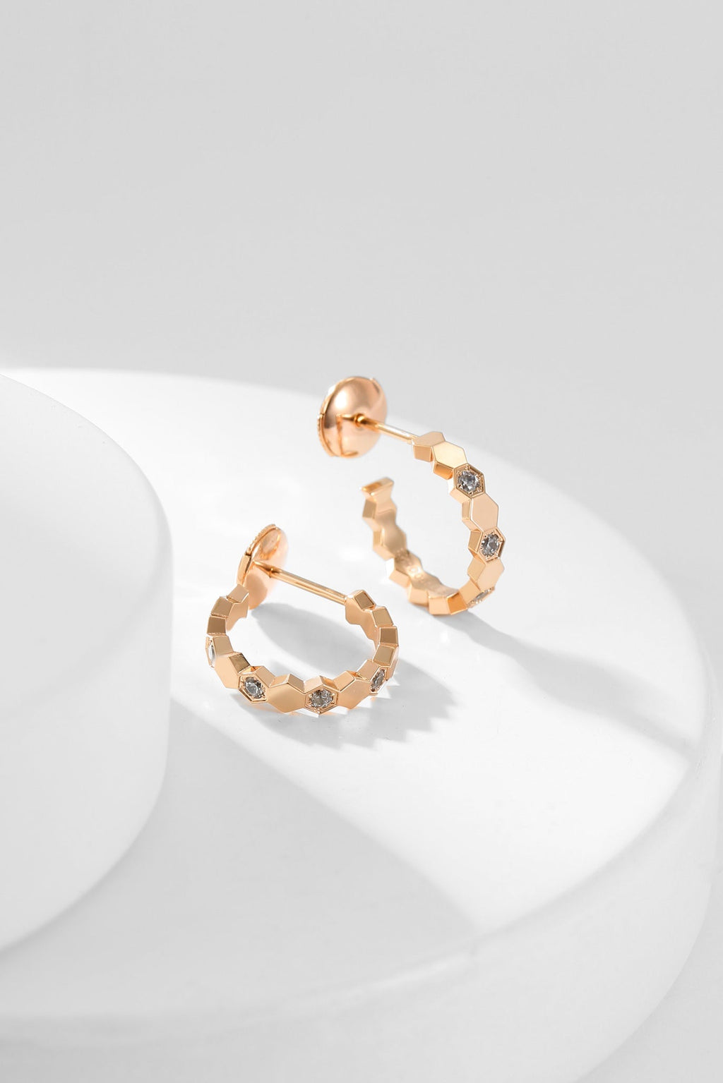 ¡®Loco¡¯BEE LOVE DIAMOND HOOP EARRINGS
