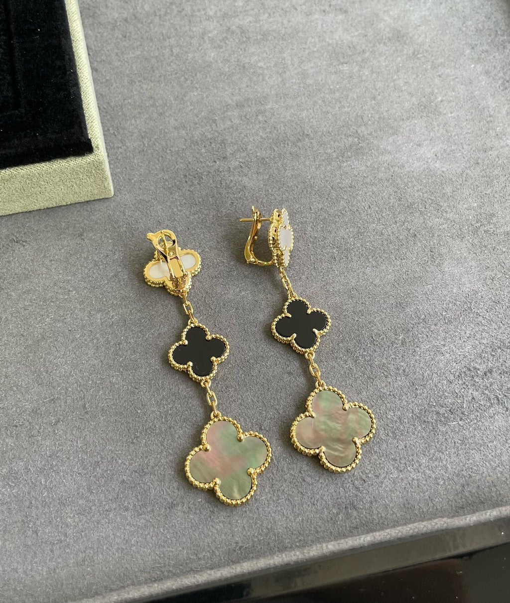 ¡®Loco¡¯CLOVER 3 MOTIF MOP ONYX DARK MOP PINK GOLD EARRINGS