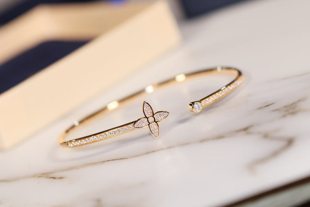 ¡®Loco¡¯IDYLLE GOLD OPEN BRACELET DIAMOND PAVED