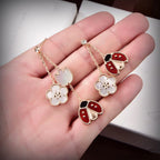 Loco LUCKY LADYBUG WHITE MOP ピアス