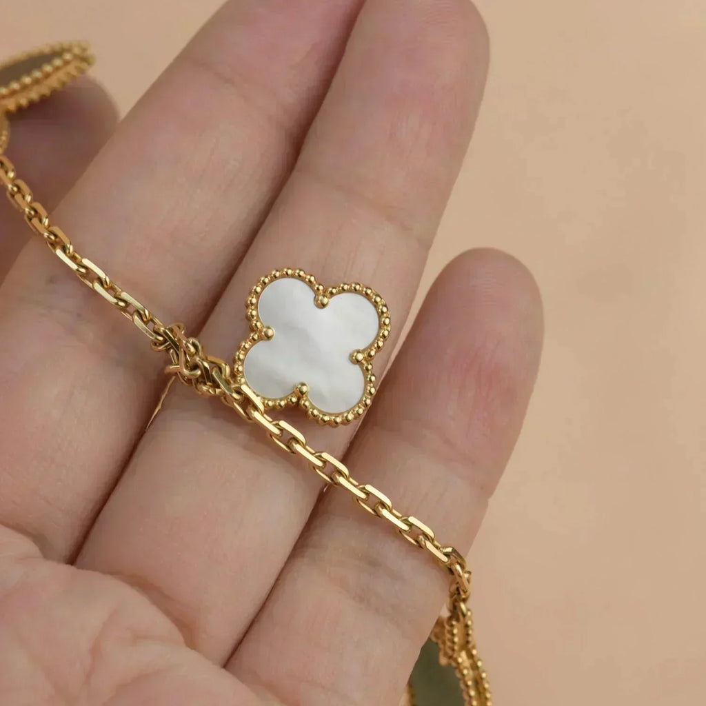 ¡®Loco¡¯LUCKY SPRING 5 MOTIF GOLD BRACELET