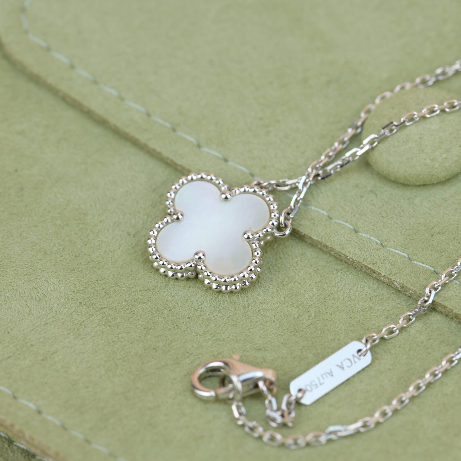¡®Loco¡¯CLOVER  15MM WHITE MOTHER-OF-PEARL SILVER