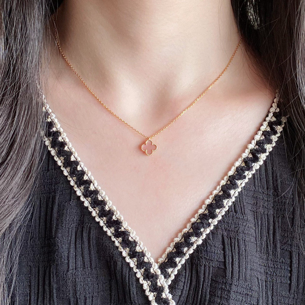 ¡®Loco¡¯CLOVER 15MM PINK MOTHER-OF-PEARL SINGLE FLOWER NECKLACE