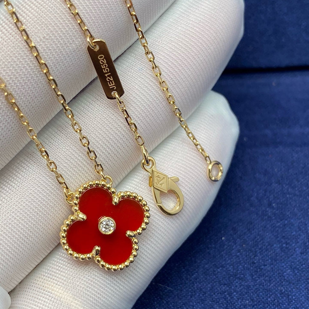 ¡®Loco¡¯CLOVER 15MM DIAMOND CARNELIAN NECKLACE