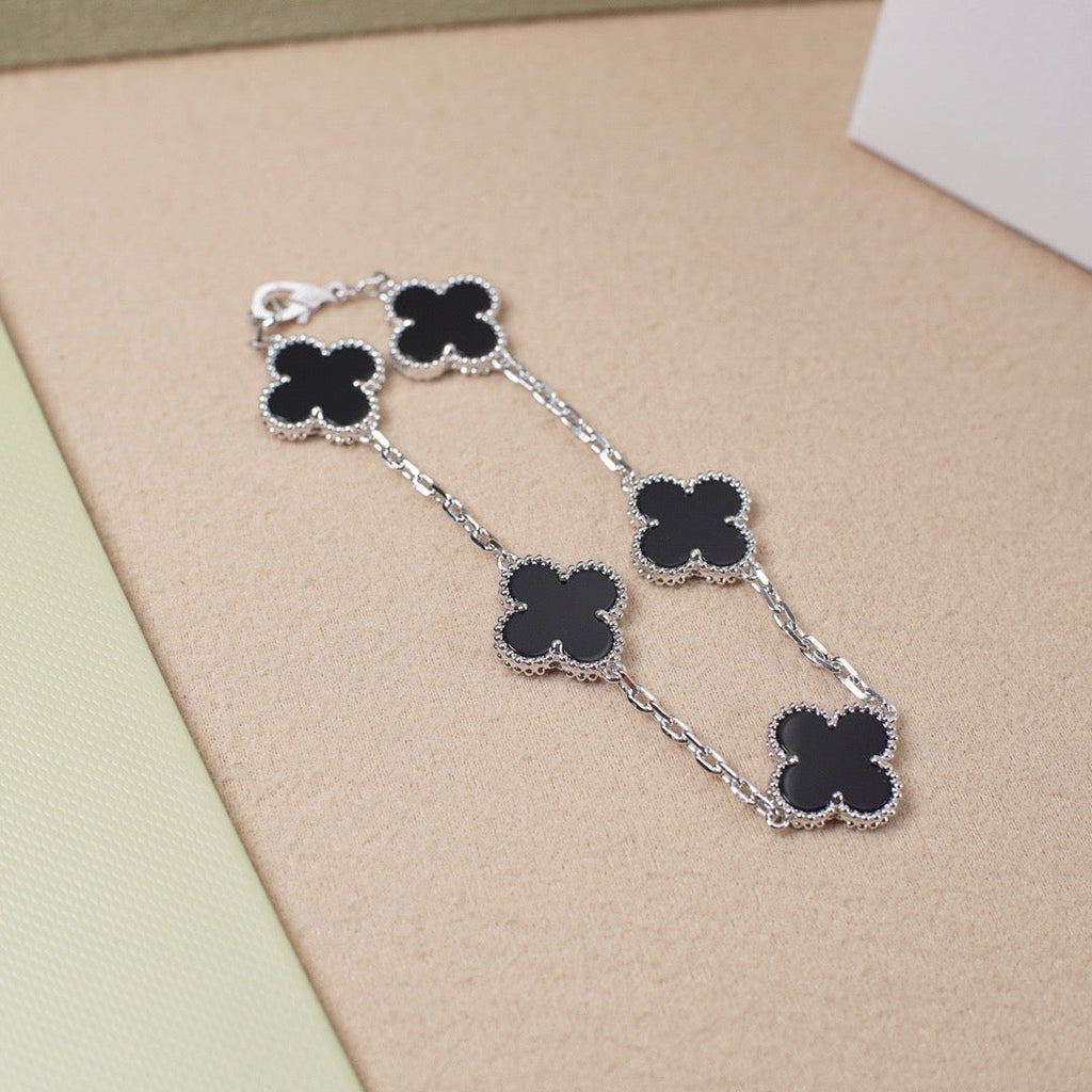 [Loco]New CLOVER 5 MOTIF ONYXS BRACELET COLLECTION