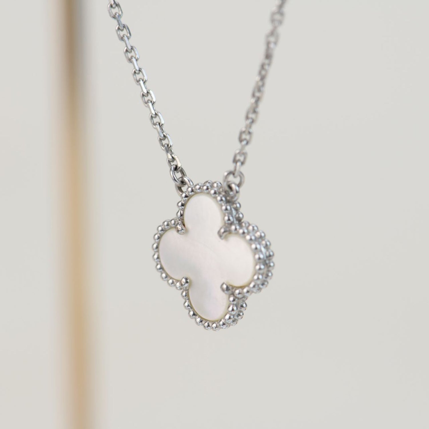 ¡®Loco¡¯CLOVER  15MM WHITE MOTHER-OF-PEARL SILVER